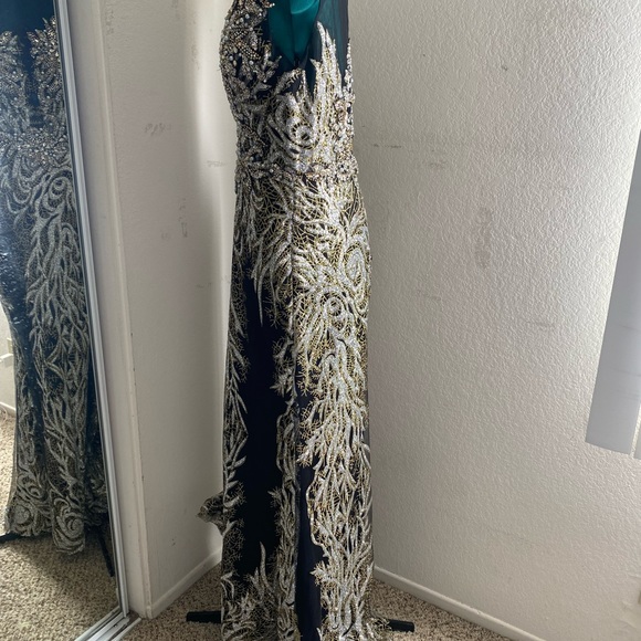 BLACK SILVER GOLD SEQUIN BEADED FORMAL DRESS BY ELIZABETH K SIZE L - Picture 3 of 10